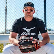 Mizuno baseball glove 