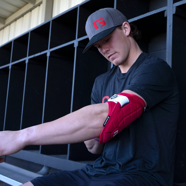 G-Form Elite speed elbow guard in Red. Warn by player