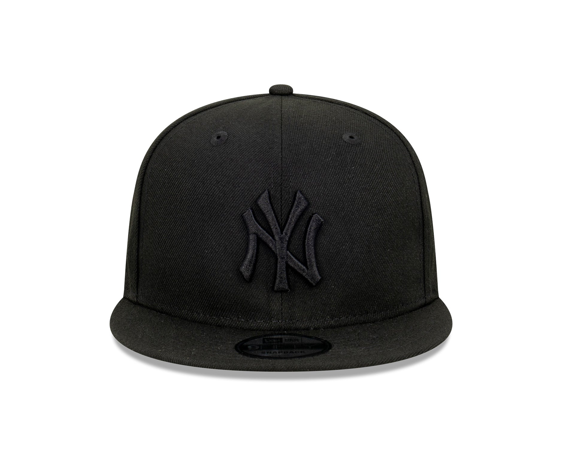 New Era New York Yankees Black on Black 9FIFTY Snapback