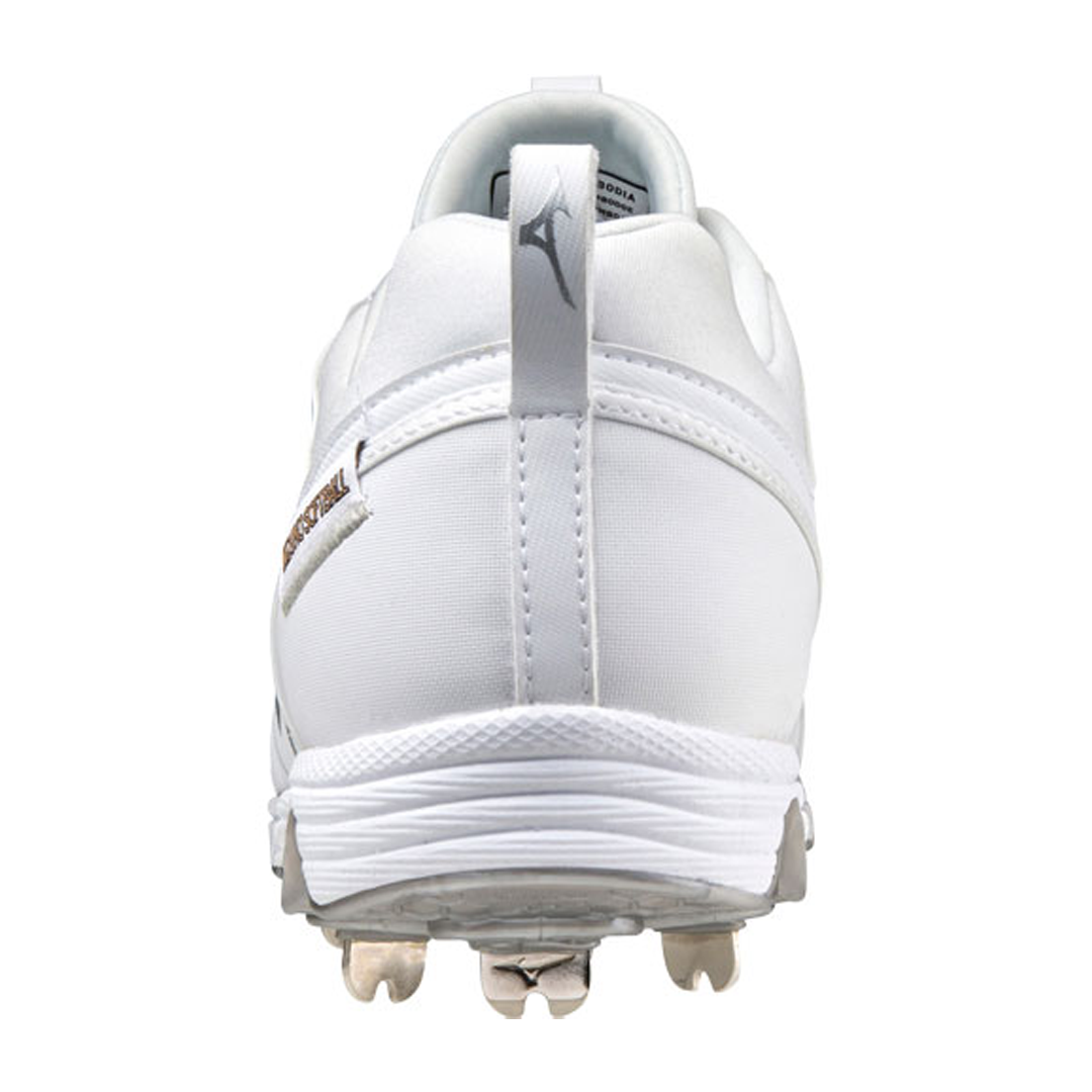Womens mizuno metal cleats on sale store